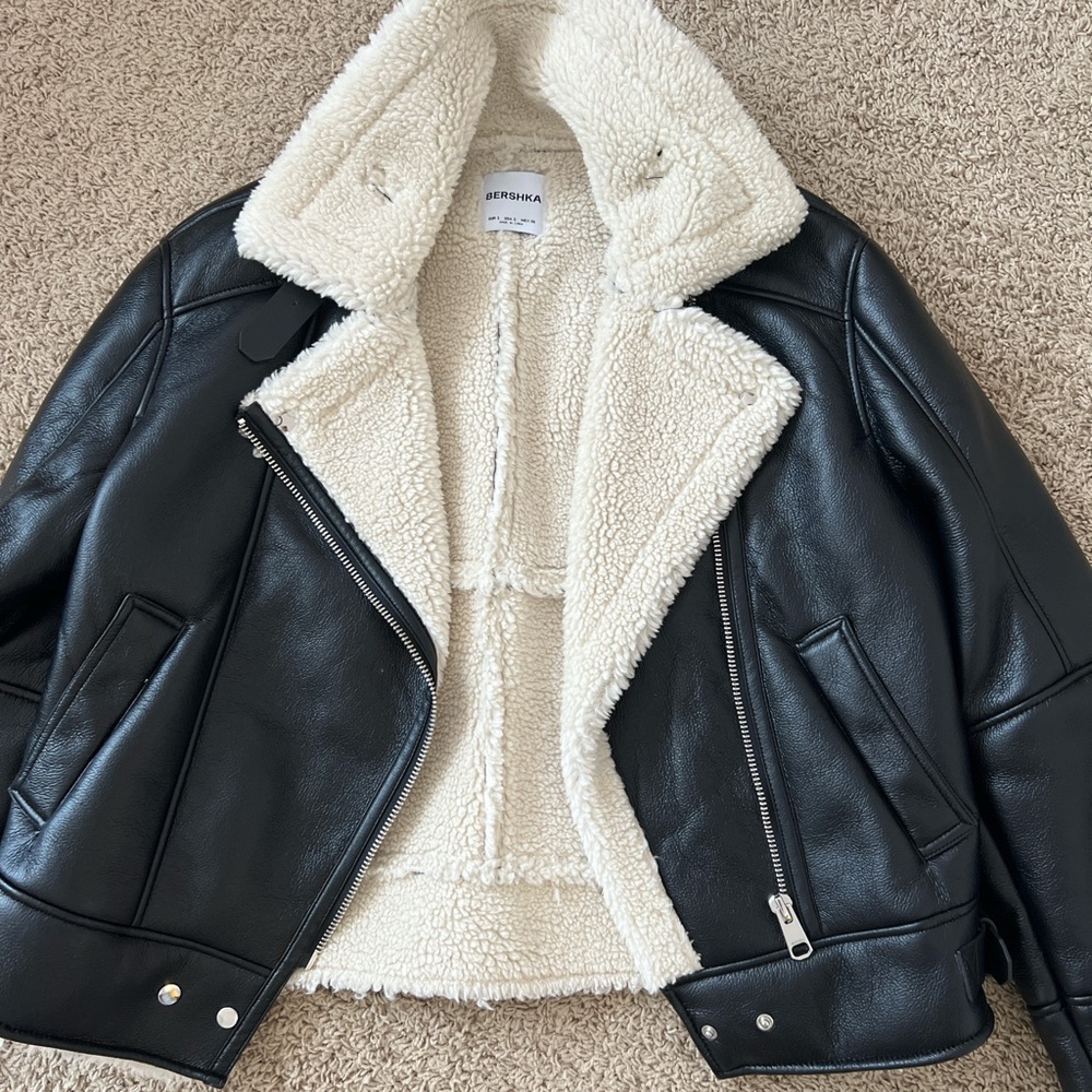 Bershka Black and Cream Leather Jacket with Sherpa Lining